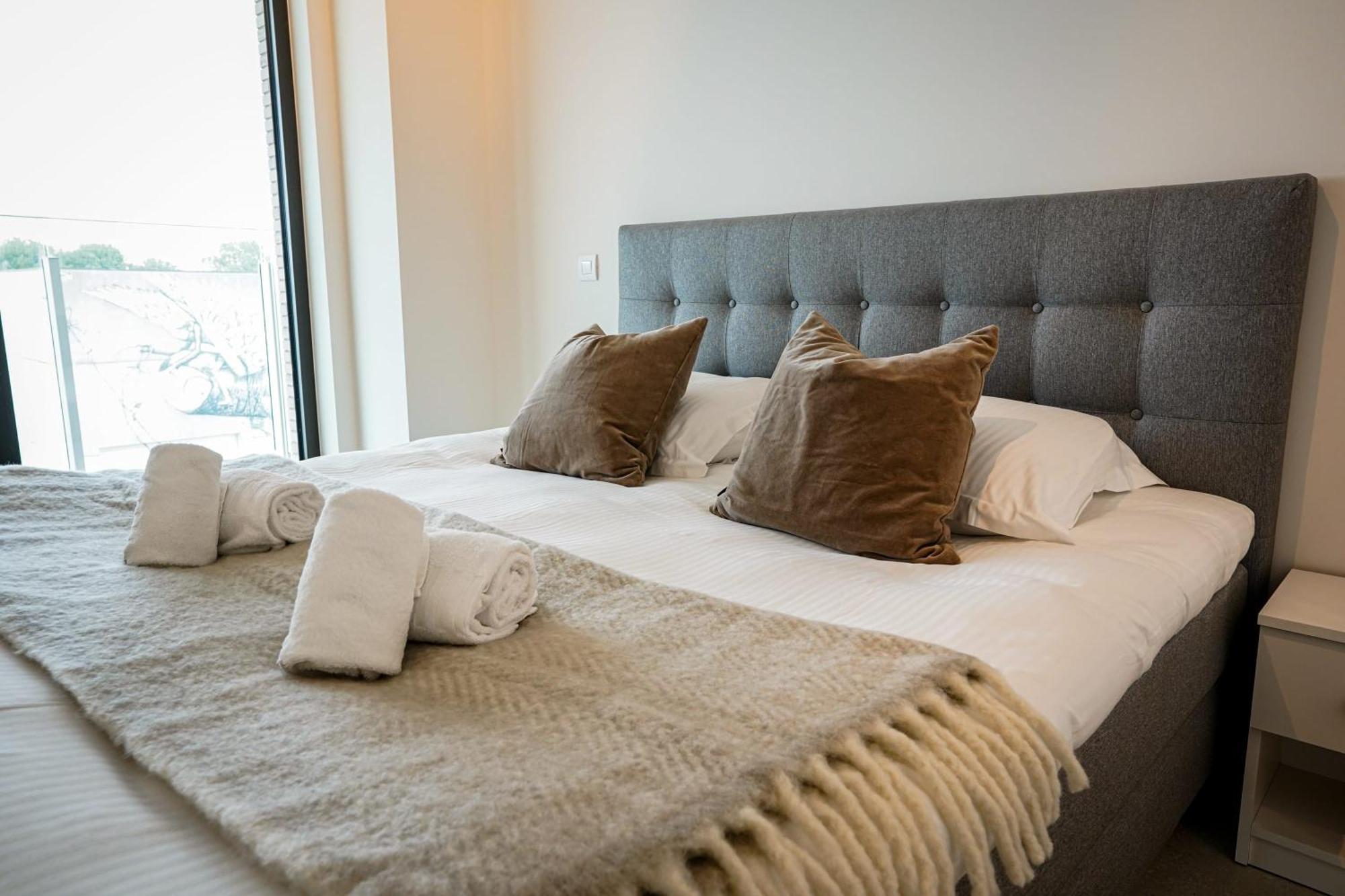 Huswell - Beautiful Apartment With Communal Pool And Gym 오스텐드 외부 사진