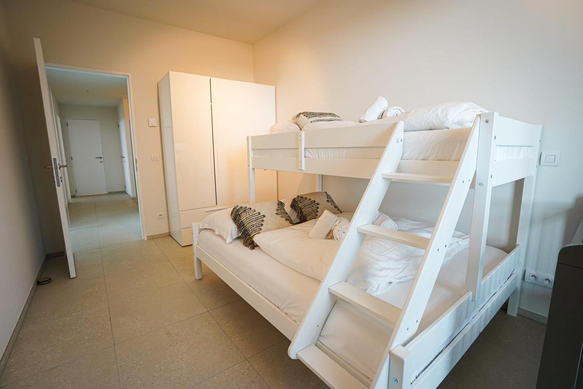 Huswell - Beautiful Apartment With Communal Pool And Gym 오스텐드 외부 사진
