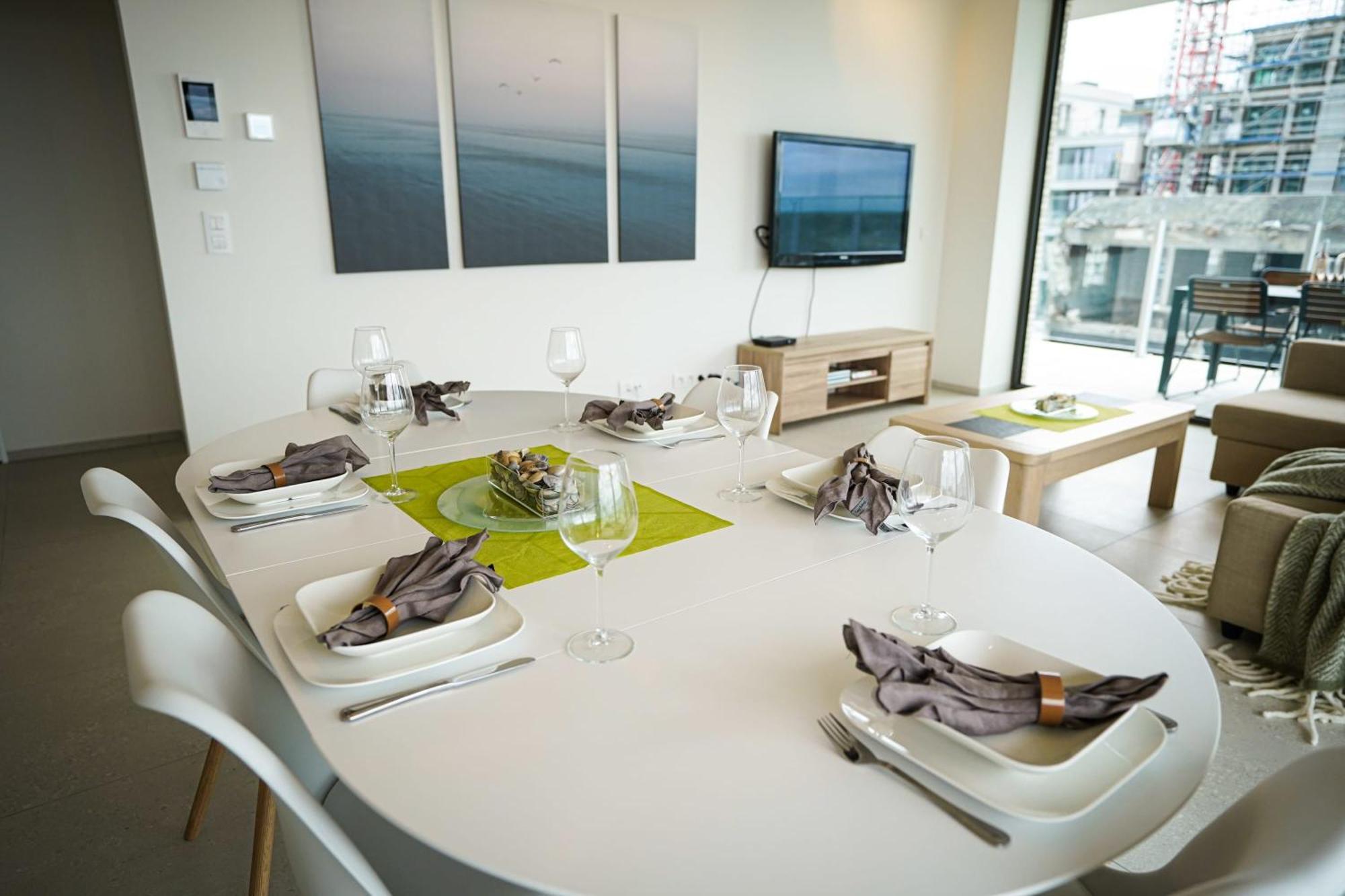 Huswell - Beautiful Apartment With Communal Pool And Gym 오스텐드 외부 사진